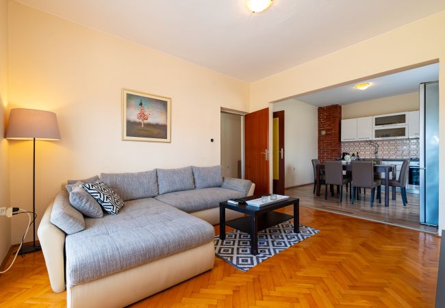 Apartament w Posedarje - Sea view apartment Nika Apartament w Posedarje - Sea view apartment Nika