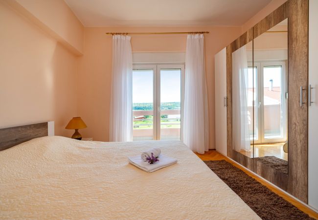 Apartament w Posedarje - Sea view apartment Nika Apartament w Posedarje - Sea view apartment Nika
