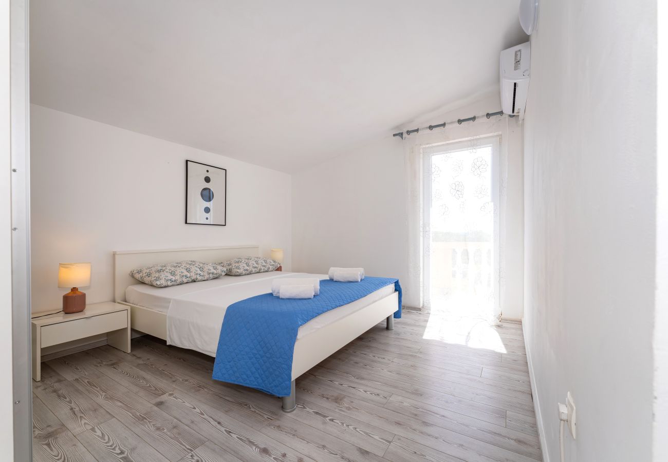 Dom w Visocane - Apartment Visocane with private pool