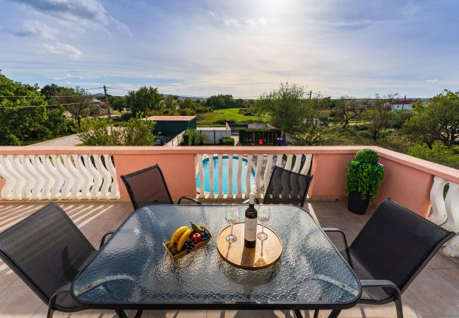 Dom w Galovac - Holiday home Maroko Dom w Galovac - Holiday home Maroko