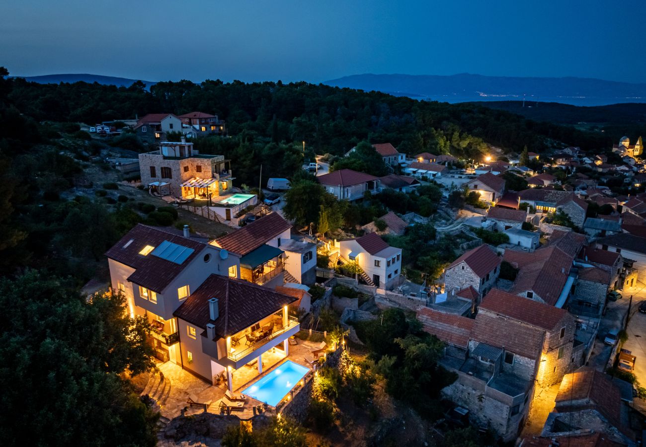 Dom w Svirce - Sea view Villa Amaria