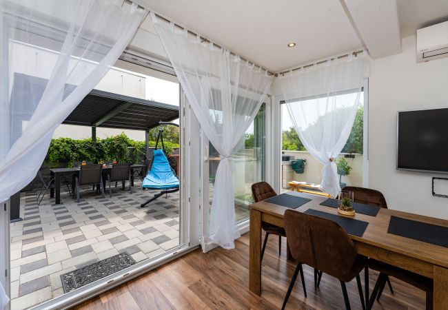 Apartament w Žaboric - Apartment Nikita with private pool Apartament w Žaboric - Apartment Nikita with private pool