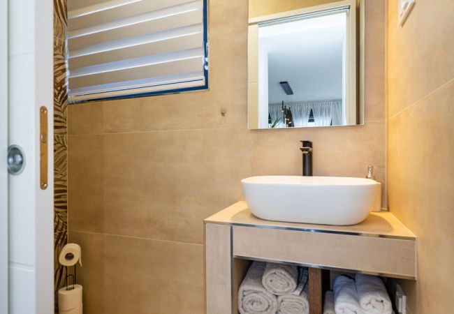 Dom w Podvršje - Sea view Villa Rica Dom w Podvršje - Sea view Villa Rica