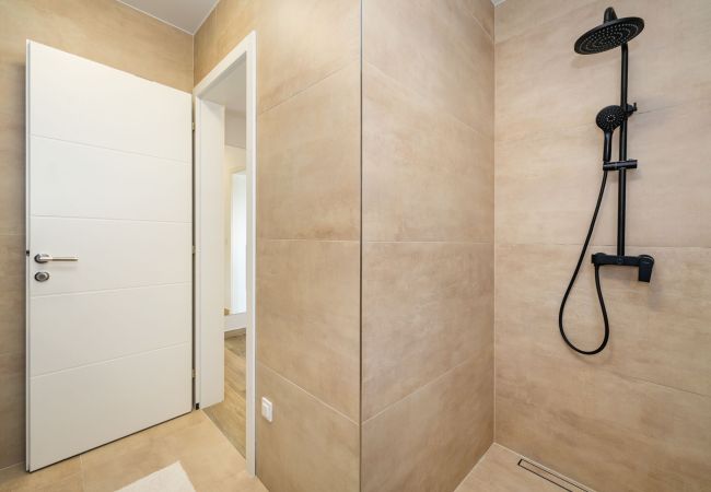 Dom w Podvršje - Sea view Villa Rica Dom w Podvršje - Sea view Villa Rica