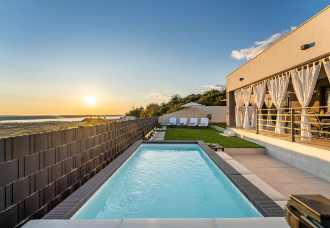 Dom w Podvršje - Sea view Villa Rica Dom w Podvršje - Sea view Villa Rica