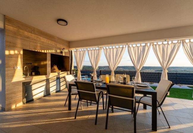 Dom w Podvršje - Sea view Villa Rica Dom w Podvršje - Sea view Villa Rica