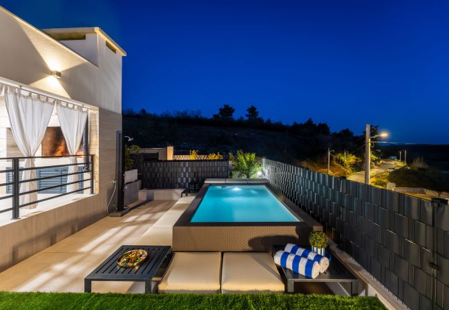 Dom w Podvršje - Sea view Villa Rica Dom w Podvršje - Sea view Villa Rica