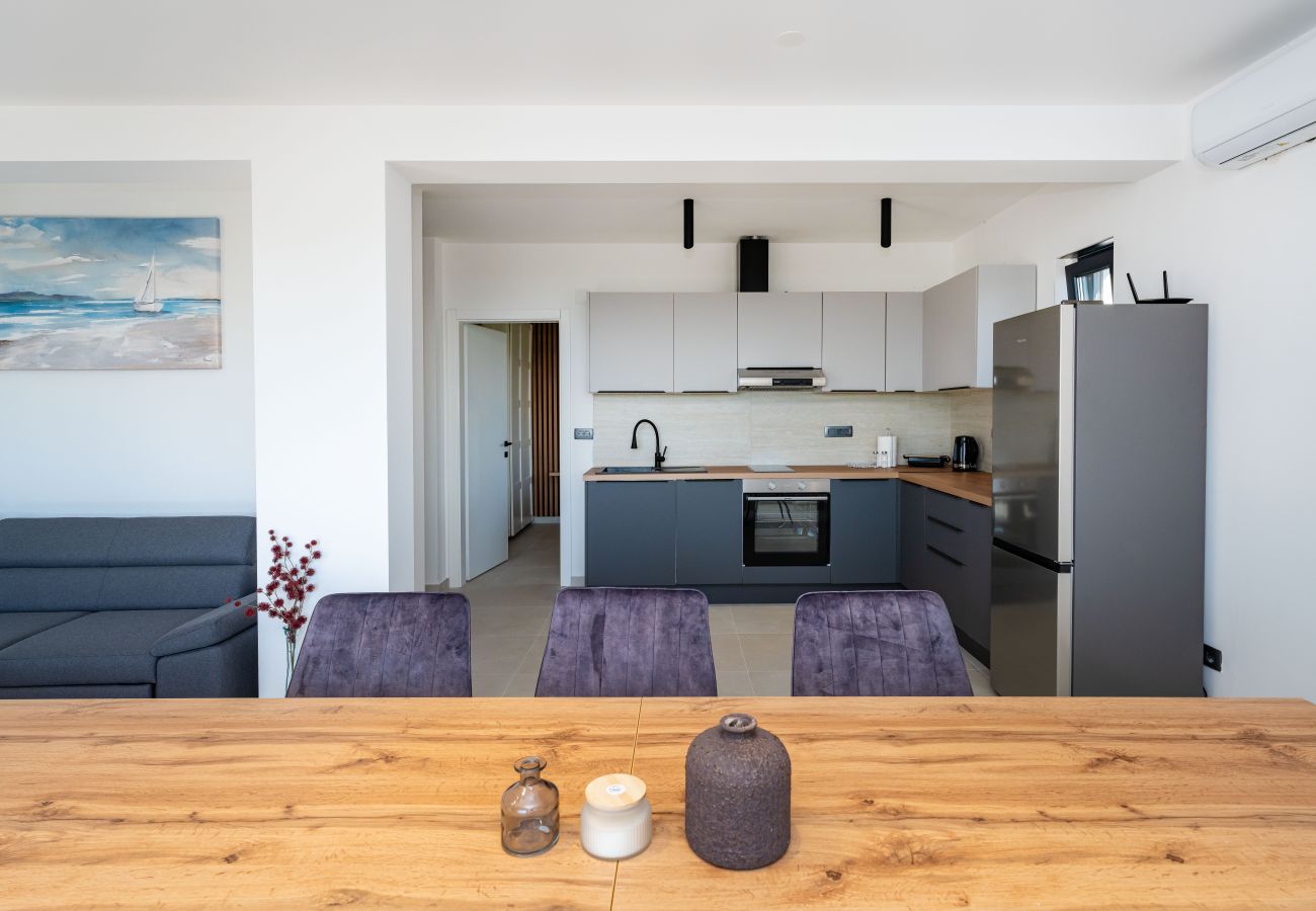 Apartament w Vrsi - Sea view apartment LaMag
