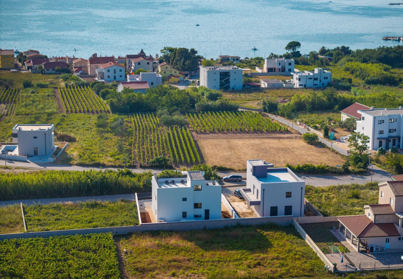 Apartament w Vrsi - Beach apartment LaMag