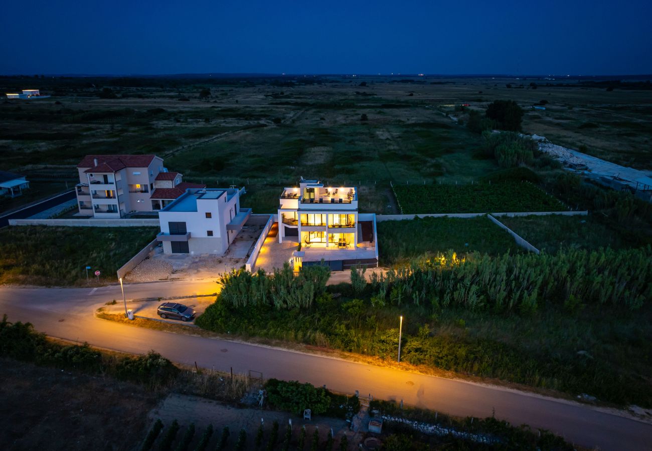 Apartament w Vrsi - Beach apartment LaMag