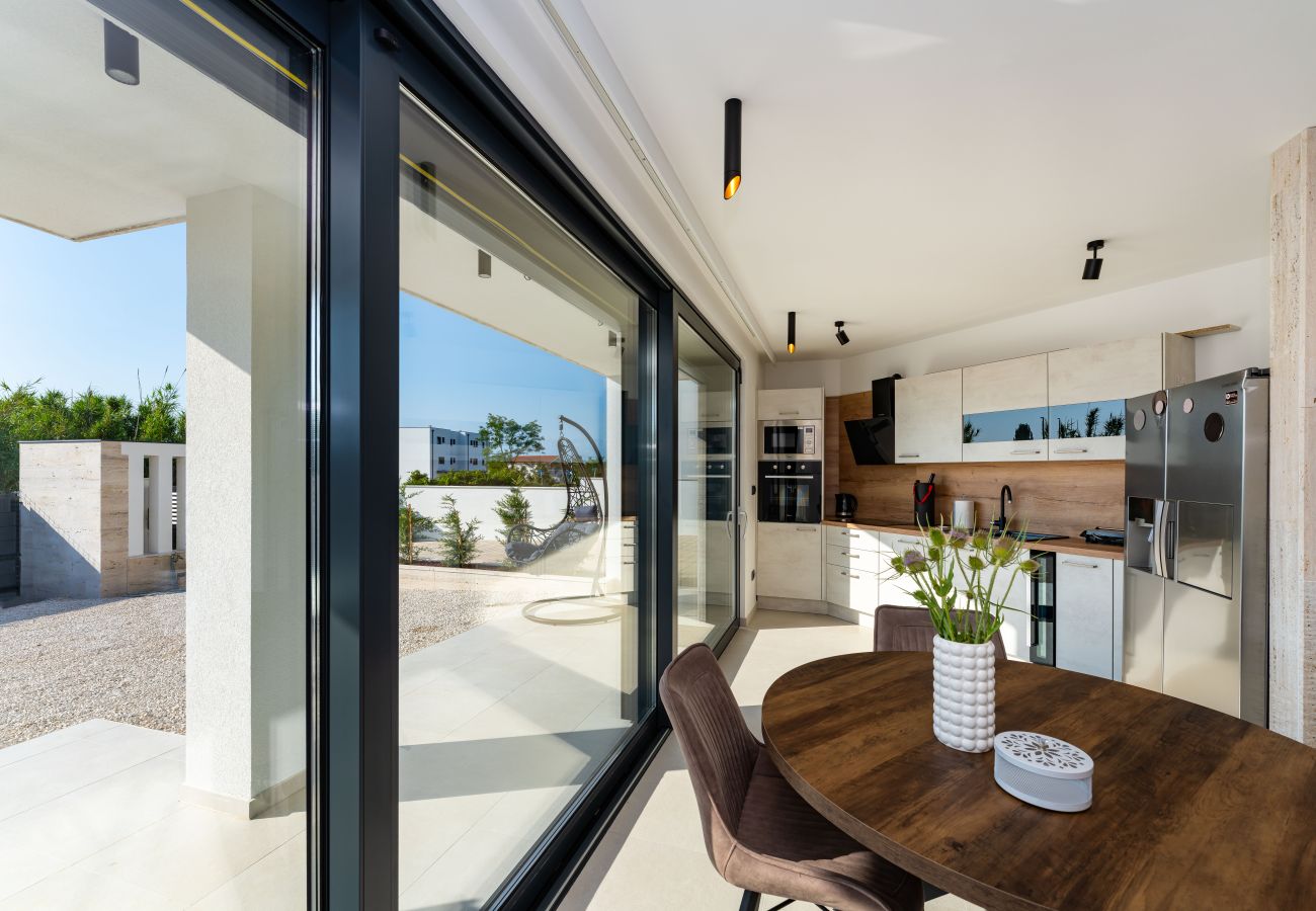 Apartament w Vrsi - Beach apartment LaMag