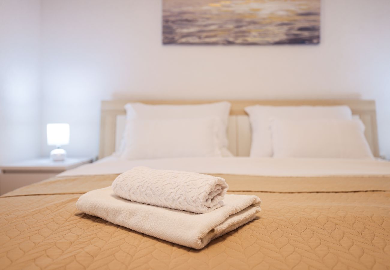 Apartament w Barotul - Pool view apartment Naledi