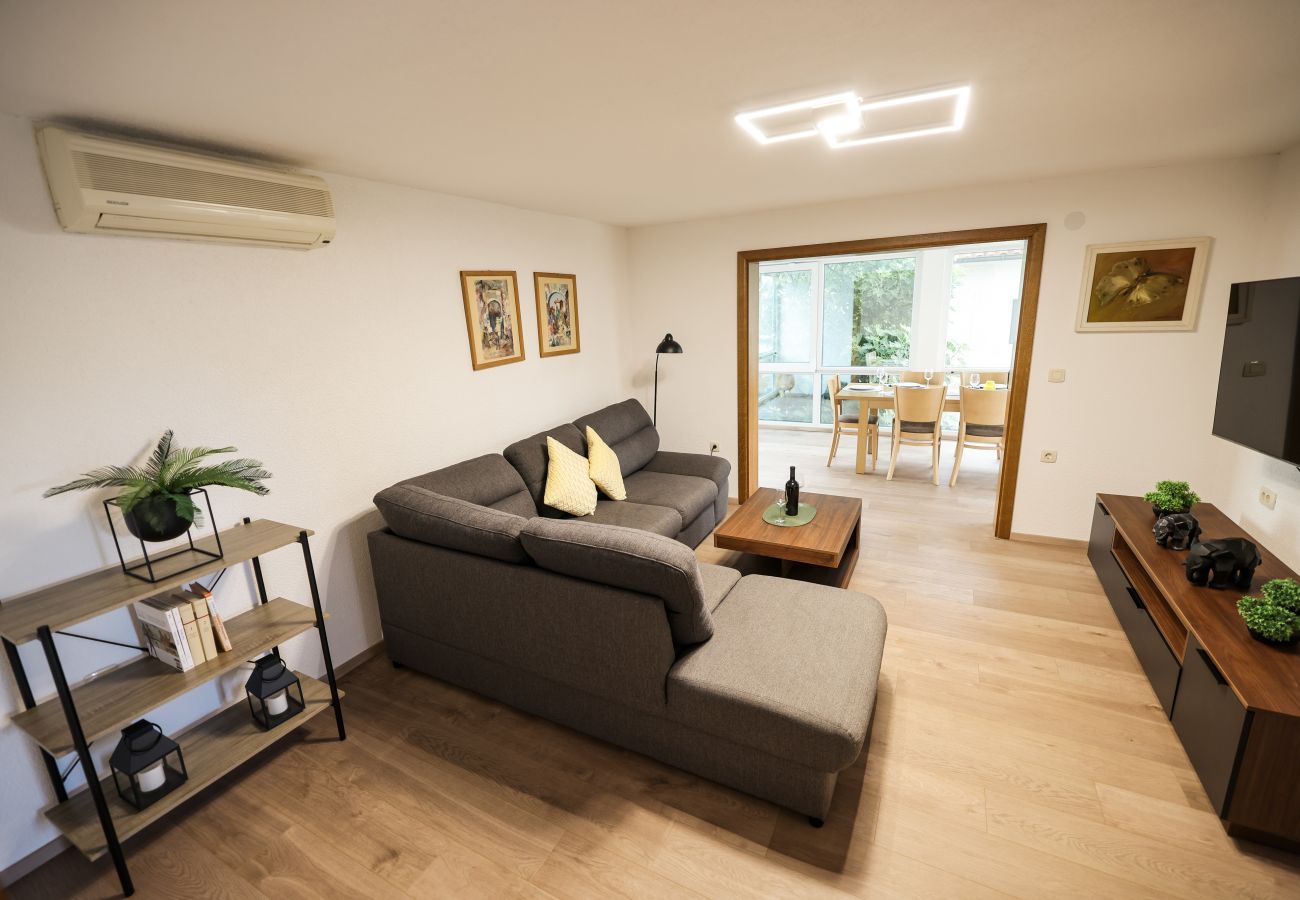 Apartament w Barotul - Pool view apartment Naledi