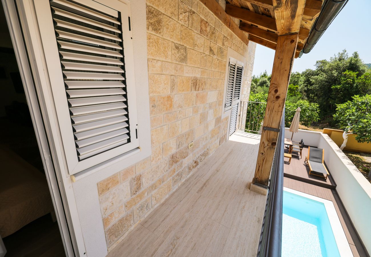 Apartament w Barotul - Pool view apartment Naledi