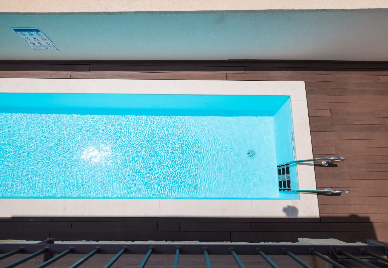 Apartament w Barotul - Pool view apartment Naledi