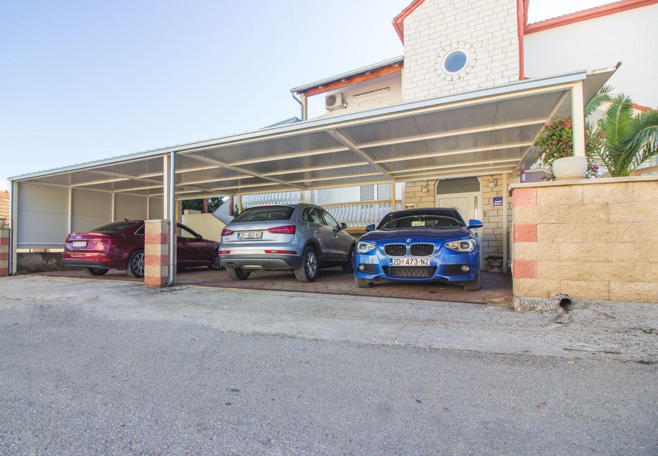 Apartament w Biograd na moru - Apartman DaDa 3 with shared pool