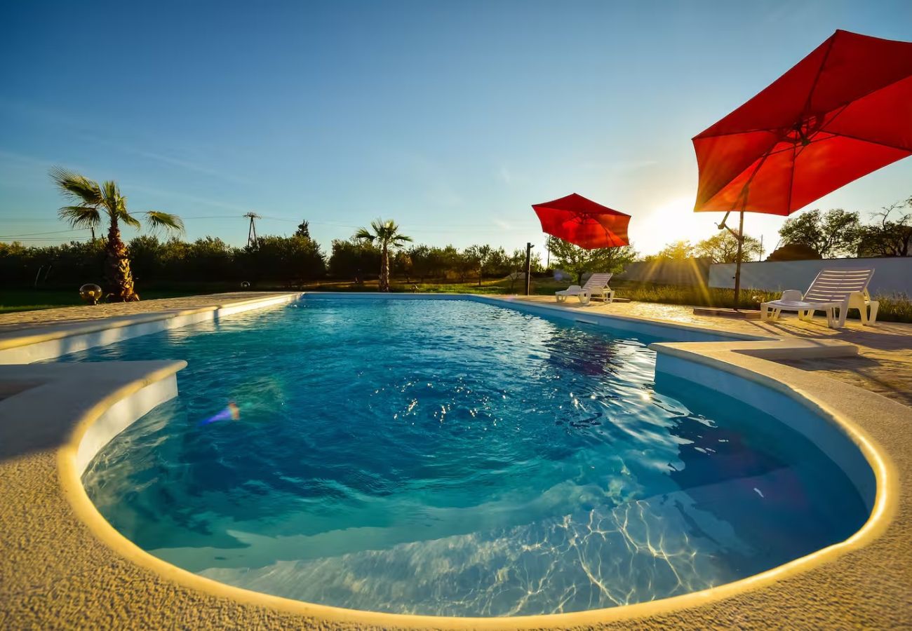 Dom w Tinj - Villa Ljubica with private pool