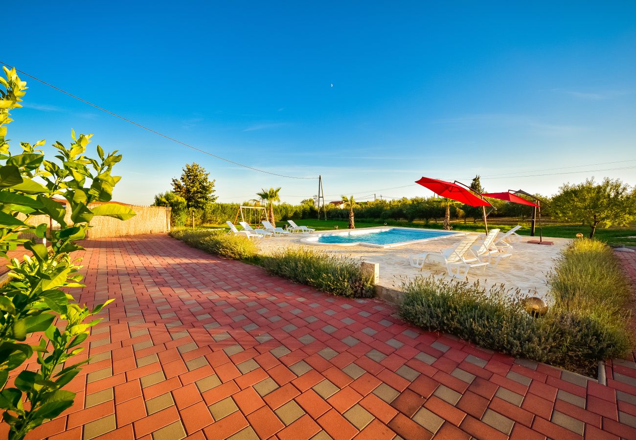 Dom w Tinj - Villa Ljubica with private pool