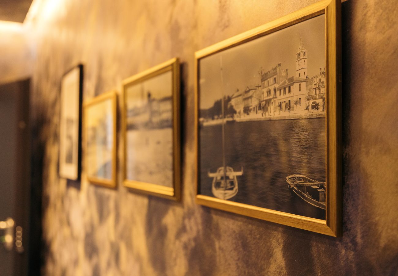 Dom w Sveti Filip i Jakov - Boutique Rooms Rogovo