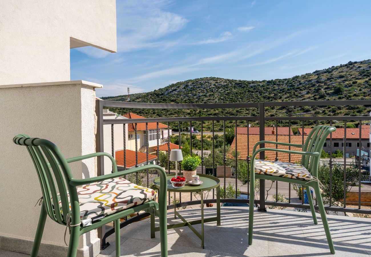 Dom w Šibenik - Holiday home Casa Ivana