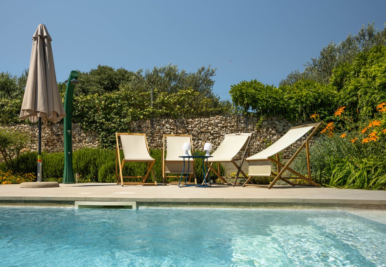 Dom w Bilice - Villa B&B with private pool