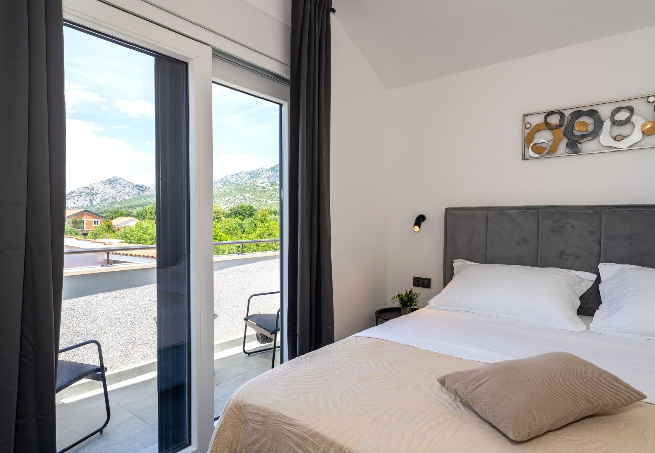 Dom w Seline - Villa Mirta