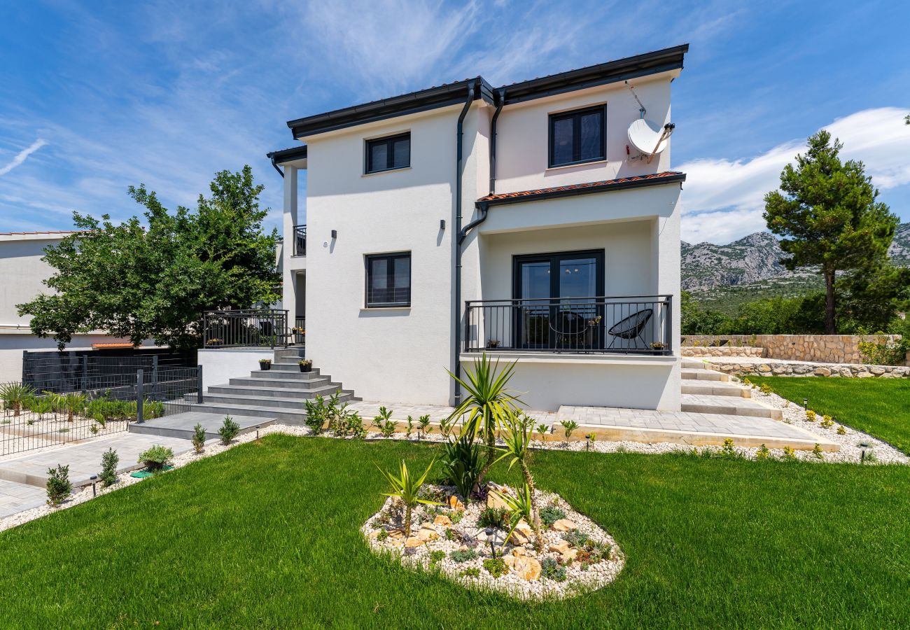 Dom w Seline - Villa Mirta