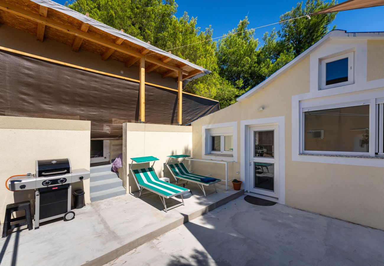 Dom w Murter - Beach House Kornati View