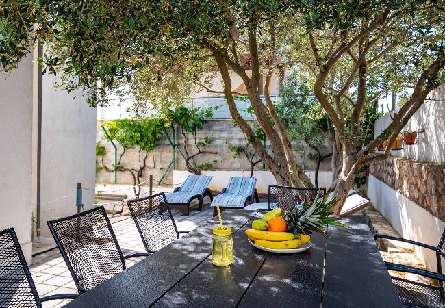 Apartment in Maslenica - Sea view apartment Dajana Apartment in Maslenica - Sea view apartment Dajana