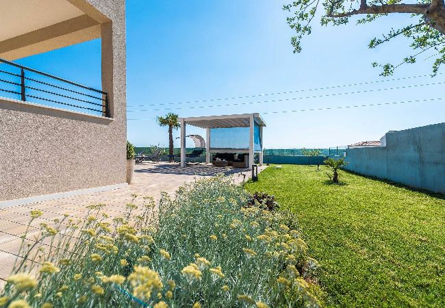 House in Debeljak - Villa Providenca with heated pool House in Debeljak - Villa Providenca with heated pool