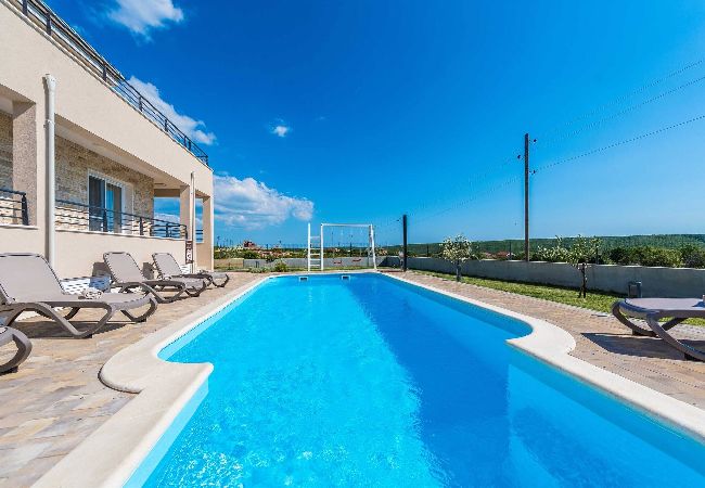 House in Debeljak - Villa Providenca with heated pool House in Debeljak - Villa Providenca with heated pool