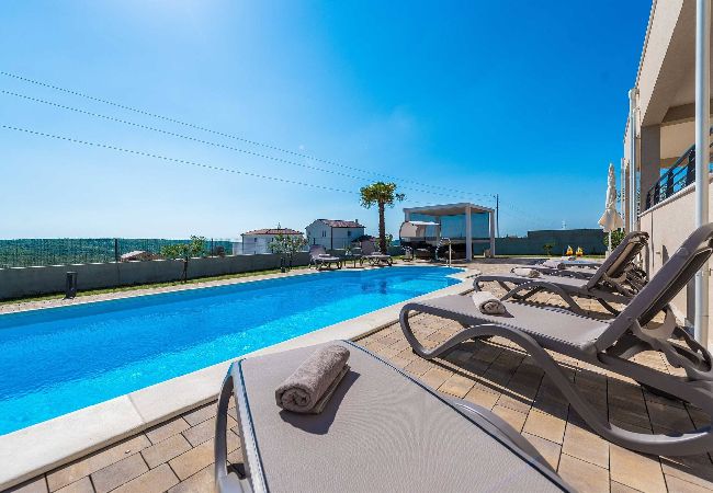 House in Debeljak - Villa Providenca with heated pool House in Debeljak - Villa Providenca with heated pool
