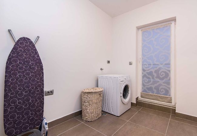 House in Debeljak - Villa Providenca with heated pool House in Debeljak - Villa Providenca with heated pool