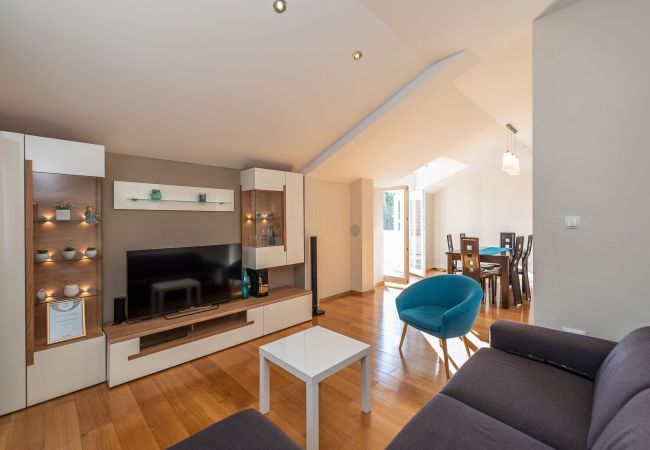 House in Petrcane - Holiday home Marijanka House in Petrcane - Holiday home Marijanka