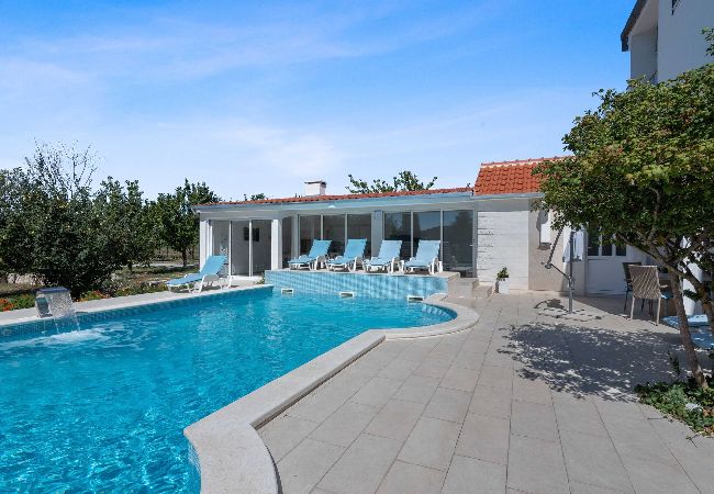 House in Neoric - Sport & Spa Villa Neoric House in Neoric - Sport & Spa Villa Neoric