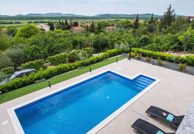 Villa in Stankovci - Luxury Villa Burra Villa in Stankovci - Luxury Villa Burra