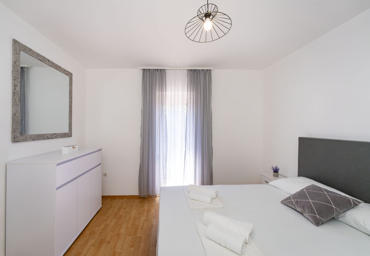 House in Tinj - Holiday home Maria