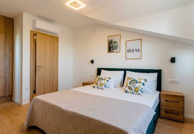 House in Vodice - Authentic Villa Storia House in Vodice - Authentic Villa Storia