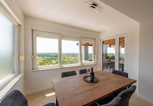 House in Benkovacko Selo - Villa Pezer with heated pool & sauna House in Benkovacko Selo - Villa Pezer with heated pool & sauna