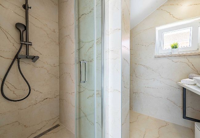 House in Benkovacko Selo - Villa Pezer with heated pool & sauna House in Benkovacko Selo - Villa Pezer with heated pool & sauna