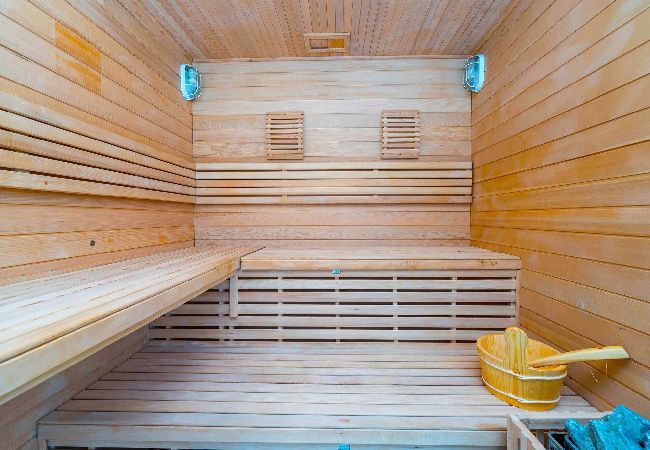 House in Barotul - Sea view Villa Tala House in Barotul - Sea view Villa Tala