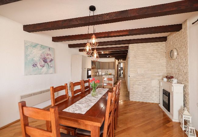 House in Gornje Ceranje - Authentic Villa Vita House in Gornje Ceranje - Authentic Villa Vita
