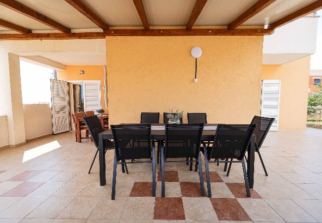House in Maslenica - Holiday home Nekic House in Maslenica - Holiday home Nekic
