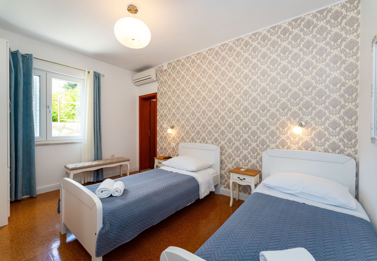 House in Peracko Blato - Villa Green Paradise