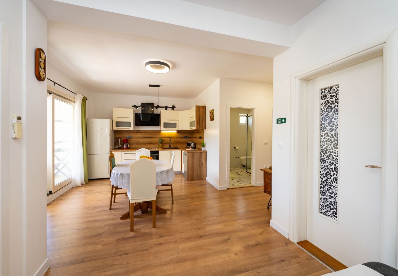 House in Peracko Blato - Villa Green Paradise