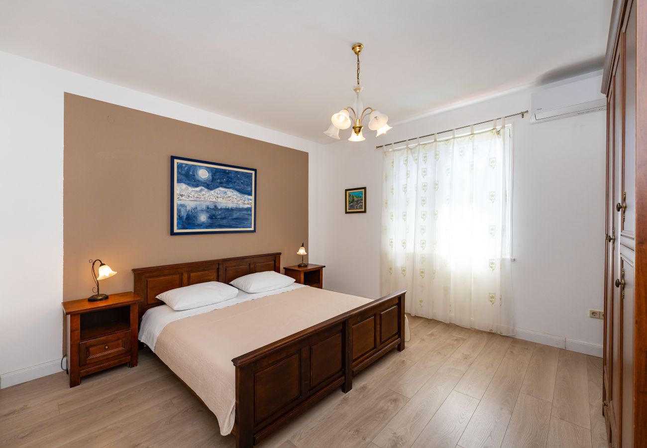 House in Peracko Blato - Villa Green Paradise