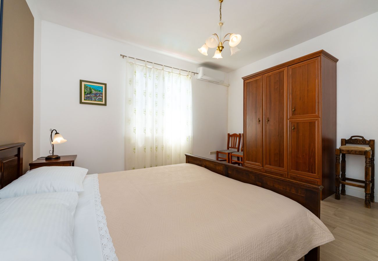House in Peracko Blato - Villa Green Paradise