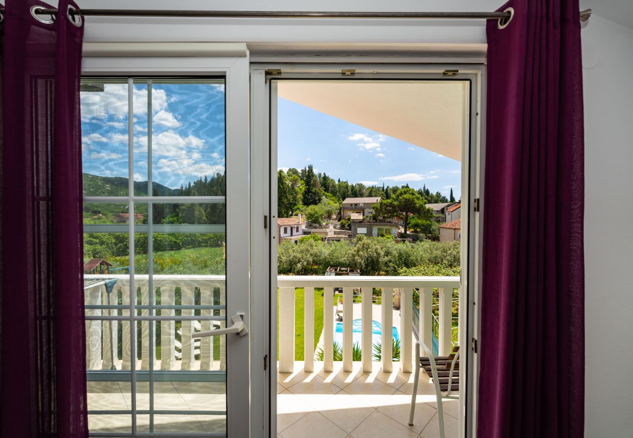 House in Peracko Blato - Villa Green Paradise