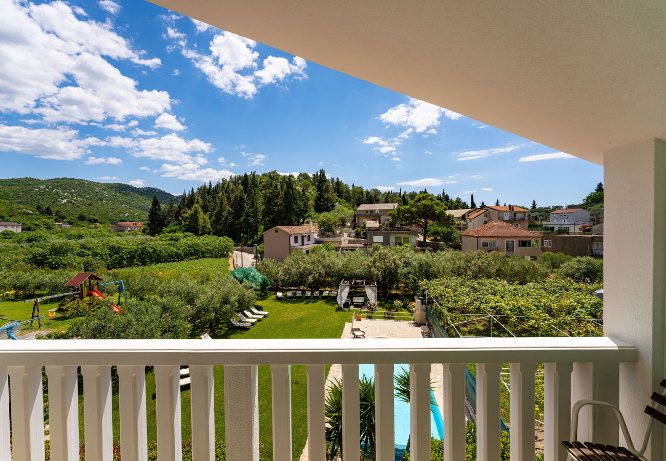 House in Peracko Blato - Villa Green Paradise