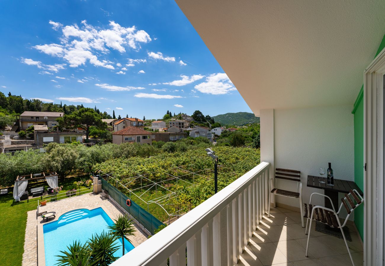 House in Peracko Blato - Villa Green Paradise